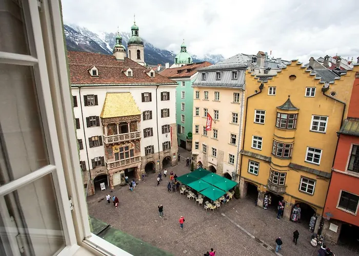 Golden Roof By Penz *