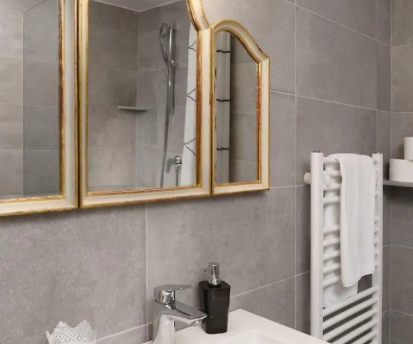 Apartman Golden Roof By Penz *